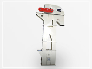 牽引構件為鋼絲繩膠帶，強度大，可以垂直輸送散狀物料